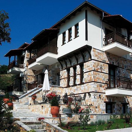 Petrini Gonia Aparthotel Livadero Exterior photo