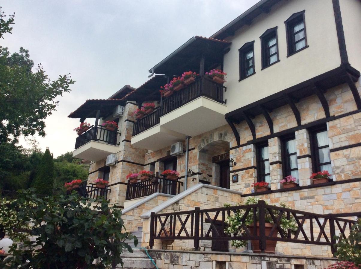 Petrini Gonia Aparthotel Livadero Exterior photo